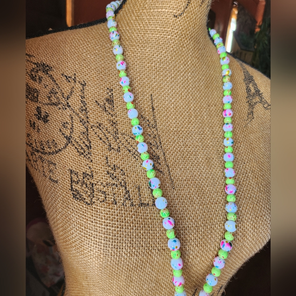 Colorful Beaded Laynard Necklace - Picture 2 of 3